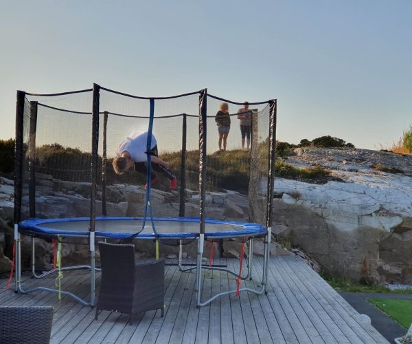 trampoline-goy-min-scaled.jpg